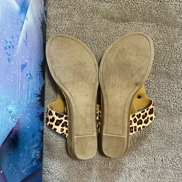 Blowfish Malibu Women’s Sandals Size 7.5 Leopard Strap Buckle - Picture 5 of 9